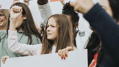 Jugendliche demonstrieren